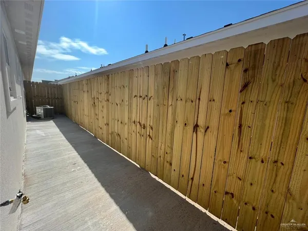 $1,080 | 3312 South Mia Lane, Unit 1, Edinburg, TX 78539