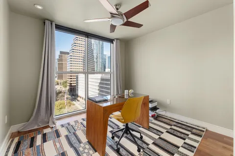 $2,295,000 | 98 San Jacinto Boulevard, Unit 903, Austin, TX 78701