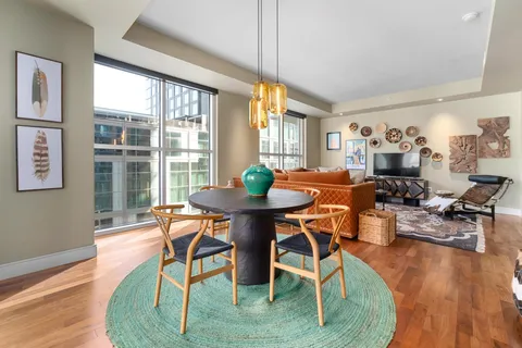 $2,295,000 | 98 San Jacinto Boulevard, Unit 903, Austin, TX 78701