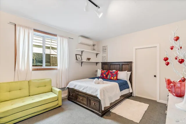 $775,000 | 13319 Lakeshore Drive, Clearlake, CA 95422