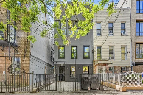 $1,189,999 | 1998 Bergen Street | Crown Heights
