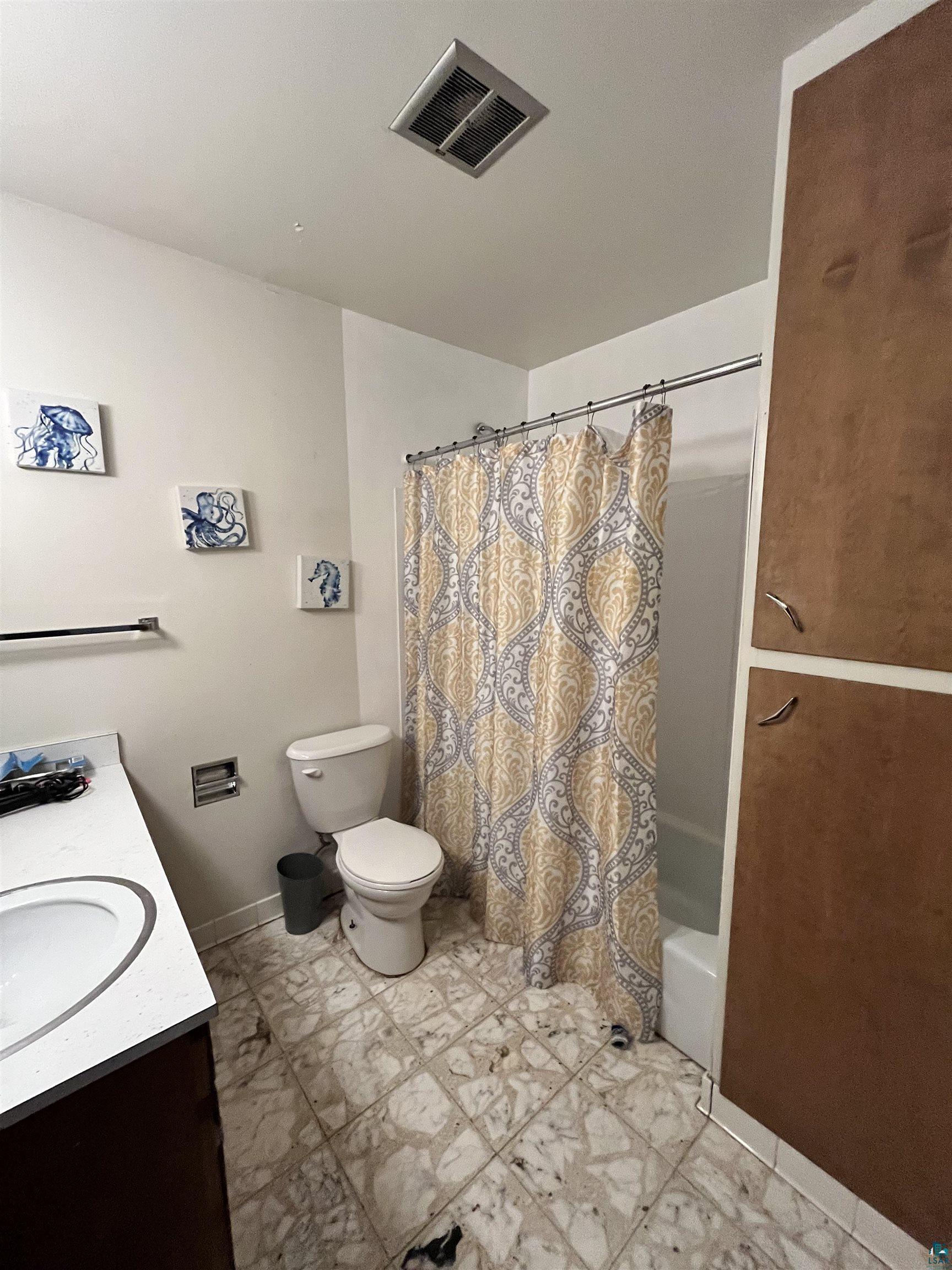 207 6th Street Proctor, MN 55810 - Photo 30 of 50 Apt B