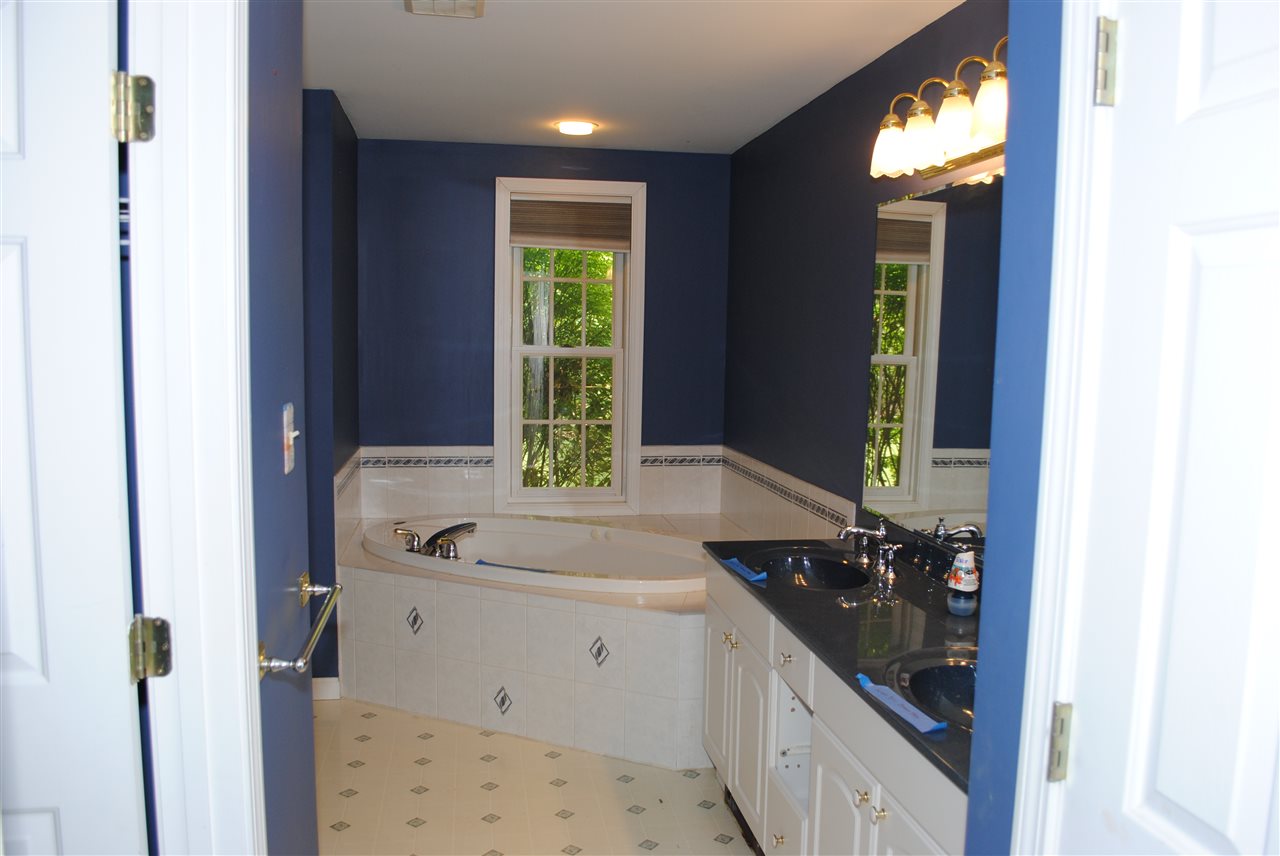 39 Blue Hills Drive Rochester, NH 03839 - Photo 20 of 29