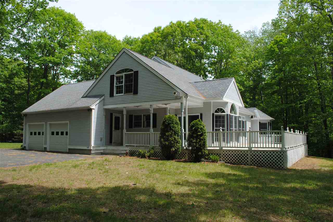 39 Blue Hills Drive Rochester, NH 03839 - Photo 4 of 29