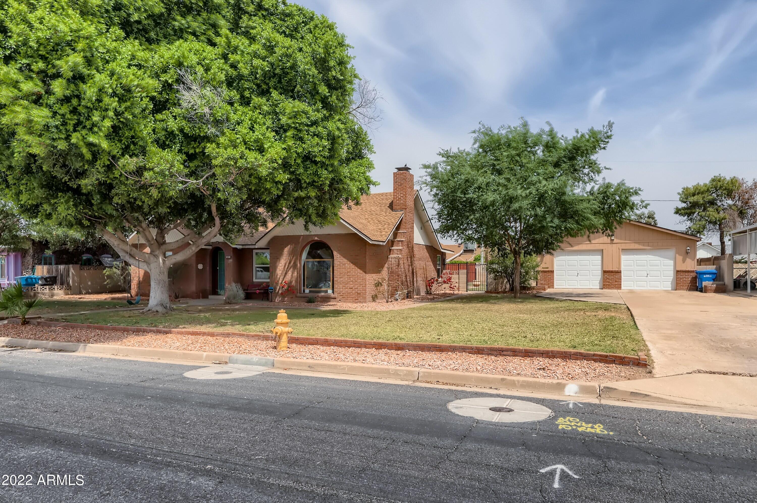 1918 West Granada Road Phoenix, AZ 85009 - Photo 2 of 27 03 Exterior Front