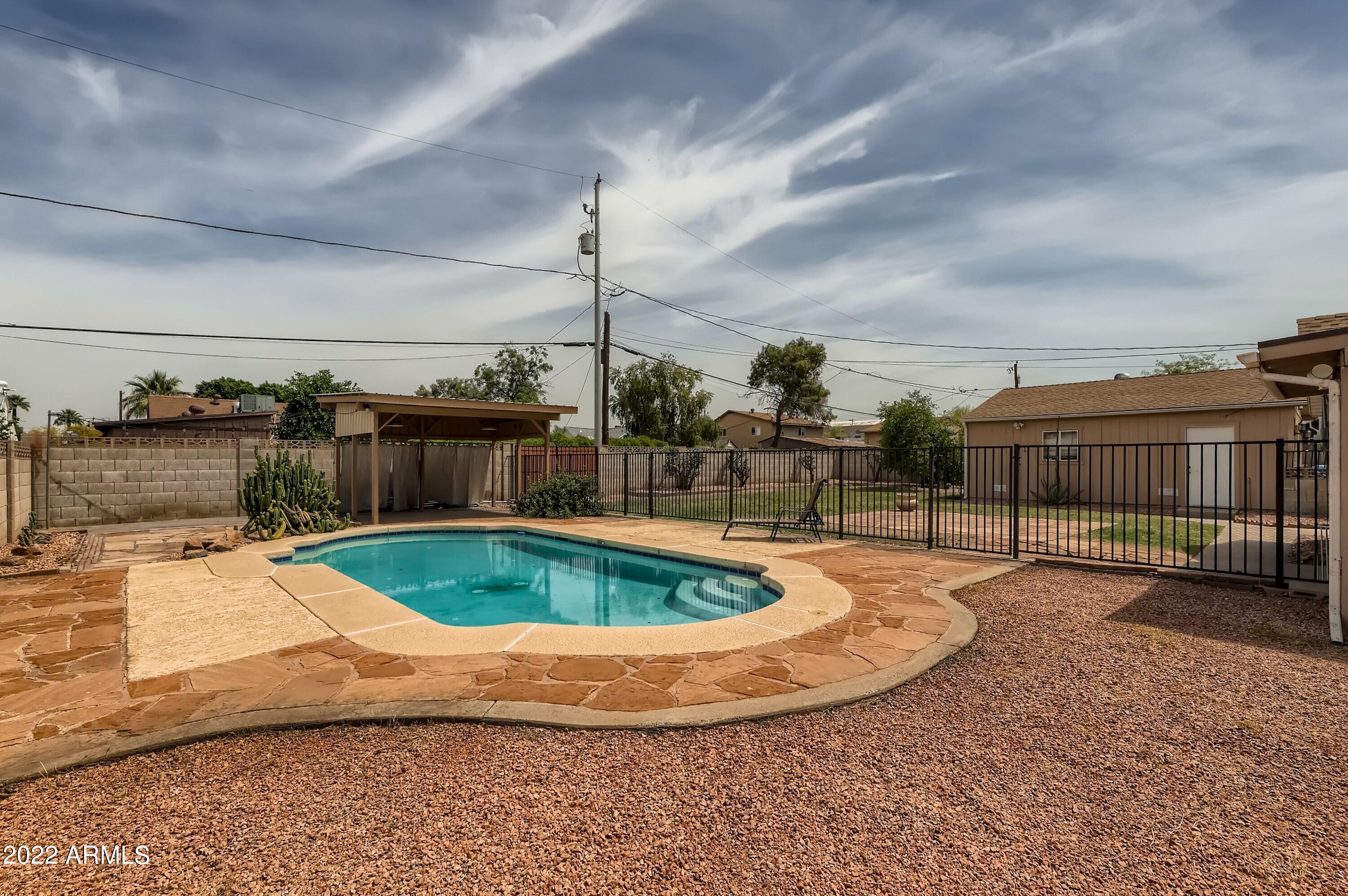 1918 West Granada Road Phoenix, AZ 85009 - Photo 27 of 27 32 Back Yard