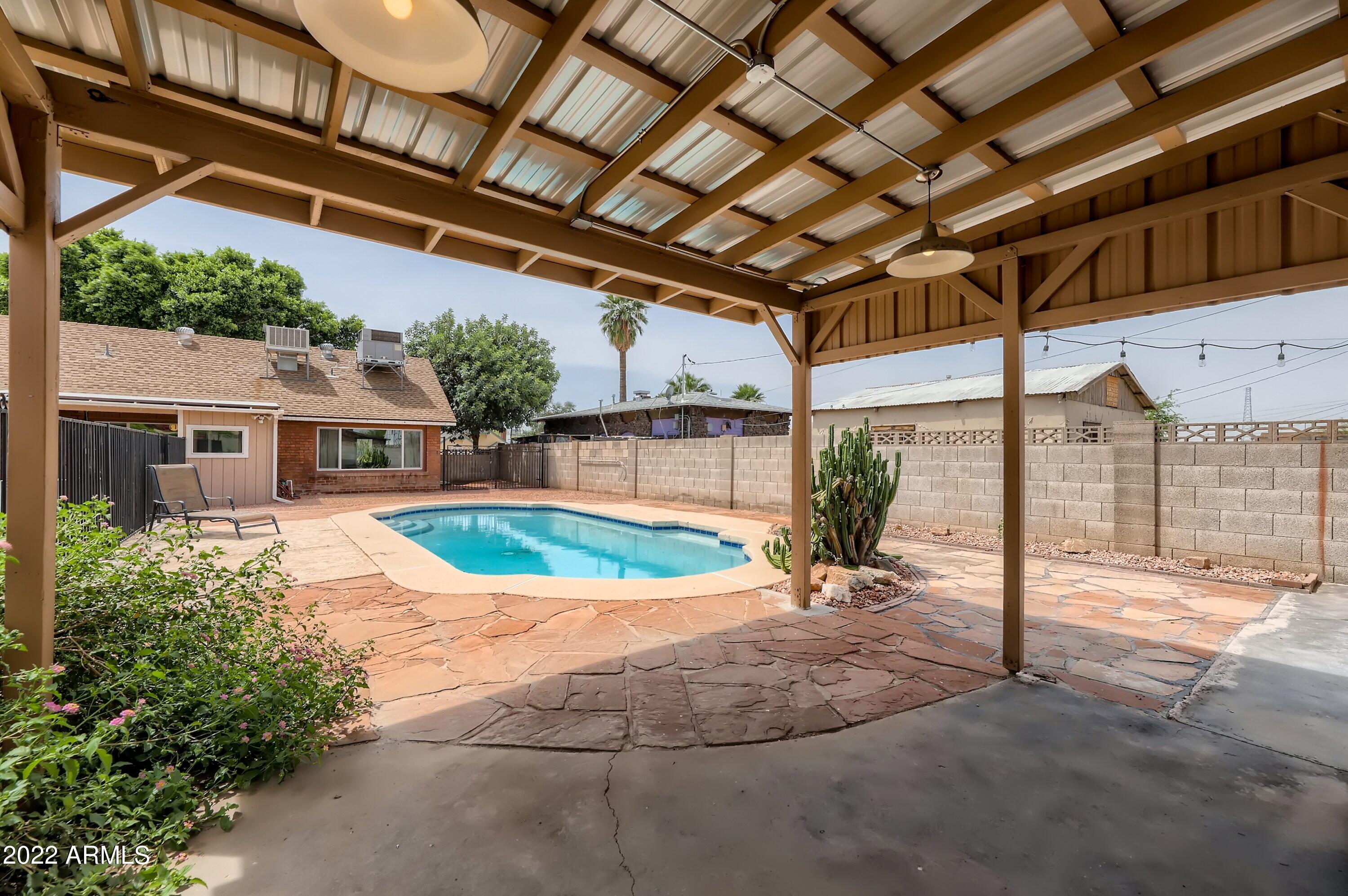 1918 West Granada Road Phoenix, AZ 85009 - Photo 6 of 27 35 Back Yard