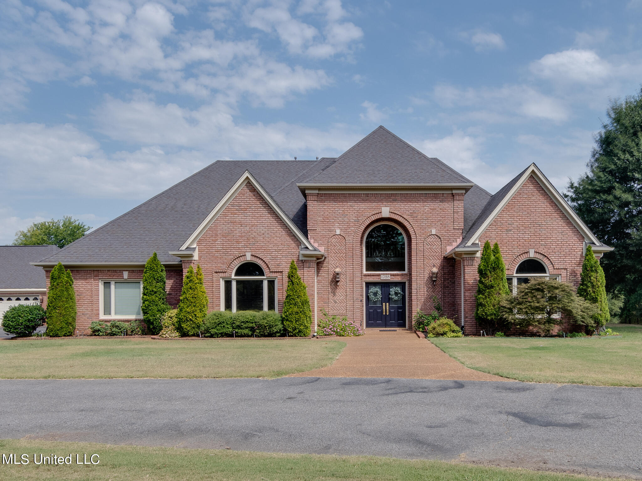 1788 Nesbit Road Nesbit, MS 38651 - Photo 2 of 66 1788 Nesbit Road-4