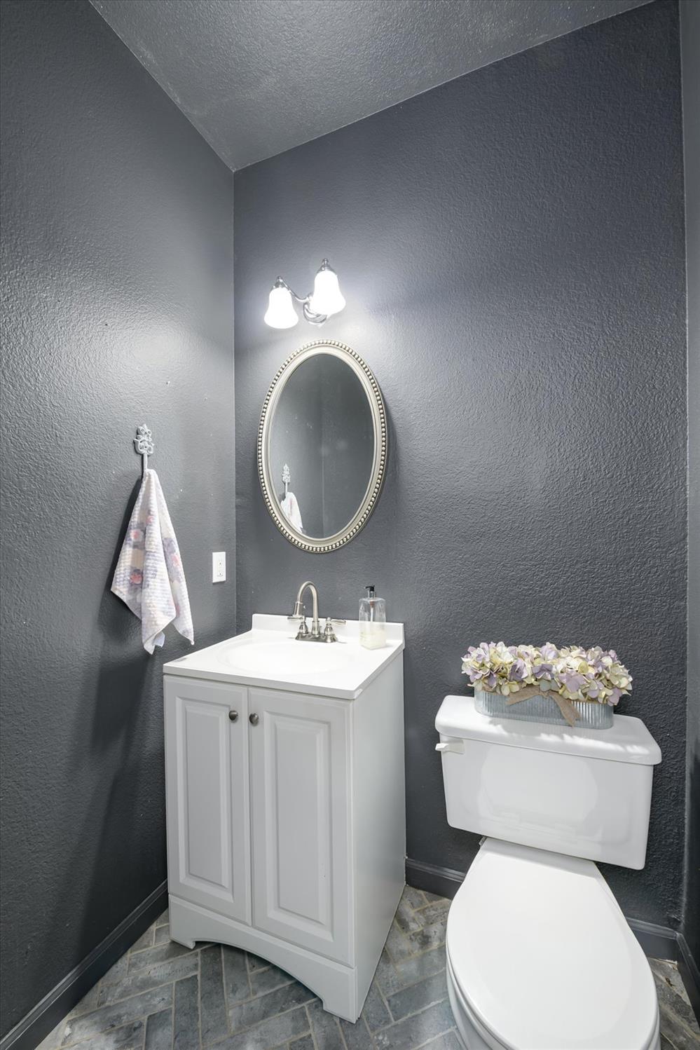 3369 Melodye Court Rescue, CA 95672 - Photo 17 of 34