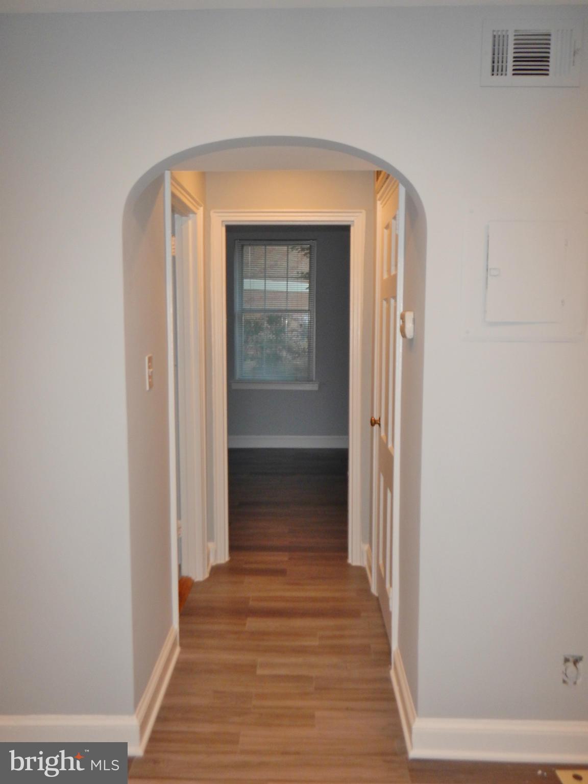 30 South Old Glebe Road, Unit 1E Arlington, VA 22204 - Photo 10 of 14 Interior (General)
