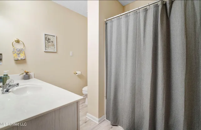 $349,900 | 457 Fairway Oaks Drive, Hernando, MS 38632