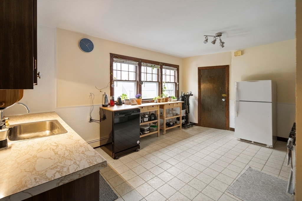 10 Rawson Road Arlington, MA 02474 - Photo 26 of 36 Gallery Image 26
