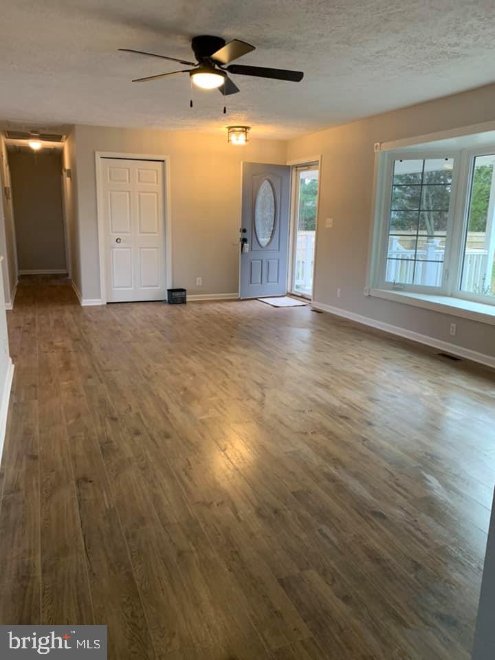 8069 Greenwich Road Catlett, VA 20119 - Photo 20 of 20 front room