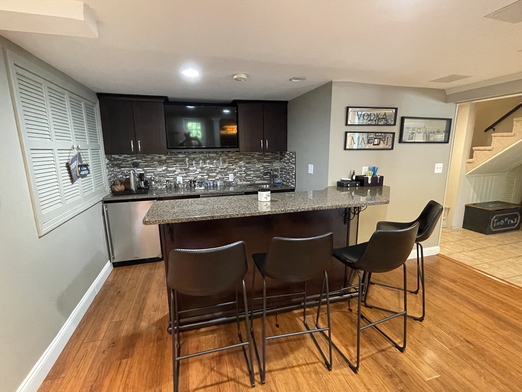 34 Wing Road Lynnfield, MA 01940 - Photo 19 of 24 Gallery Image 19