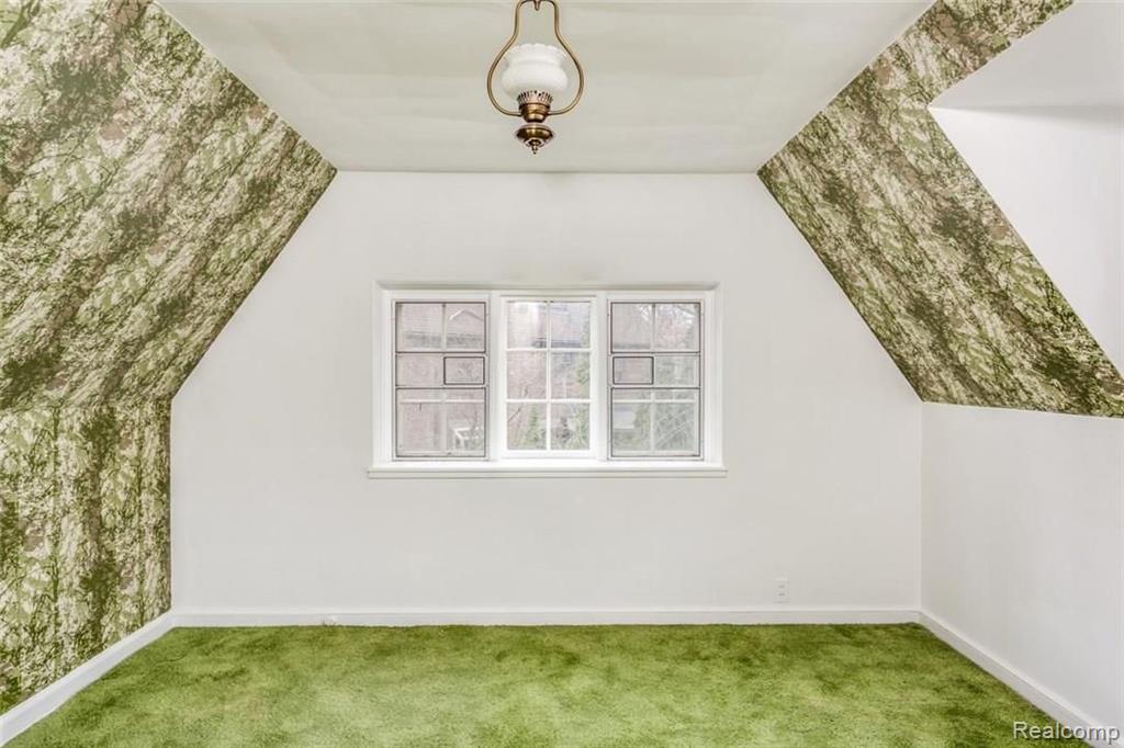 19505 Canterbury Road Detroit, MI 48221 - Photo 20 of 32