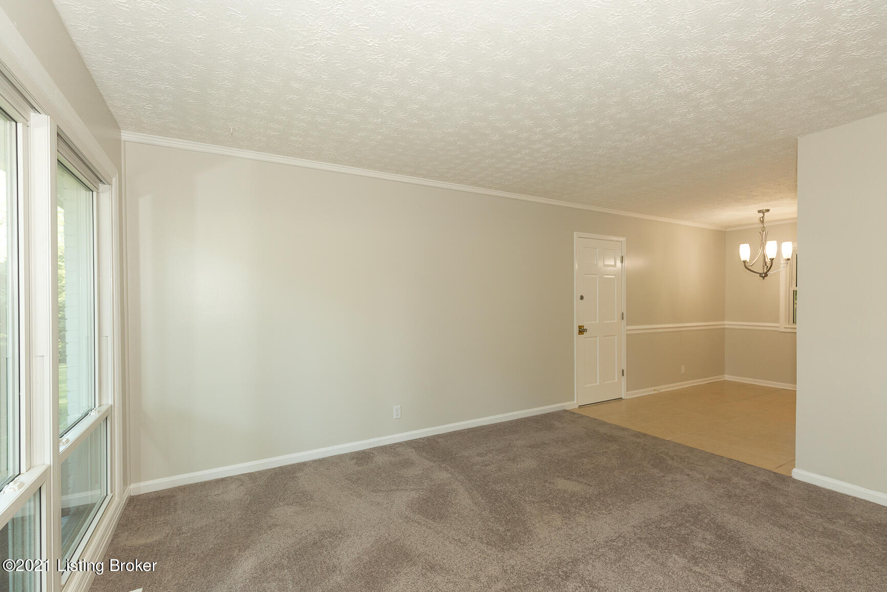 2113 Ben Ali Road Louisville, KY 40223 - Photo 6 of 21 2113 Ben Ali-6