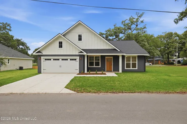 $505,000 | 133 Iberville Drive, Biloxi, MS 39531