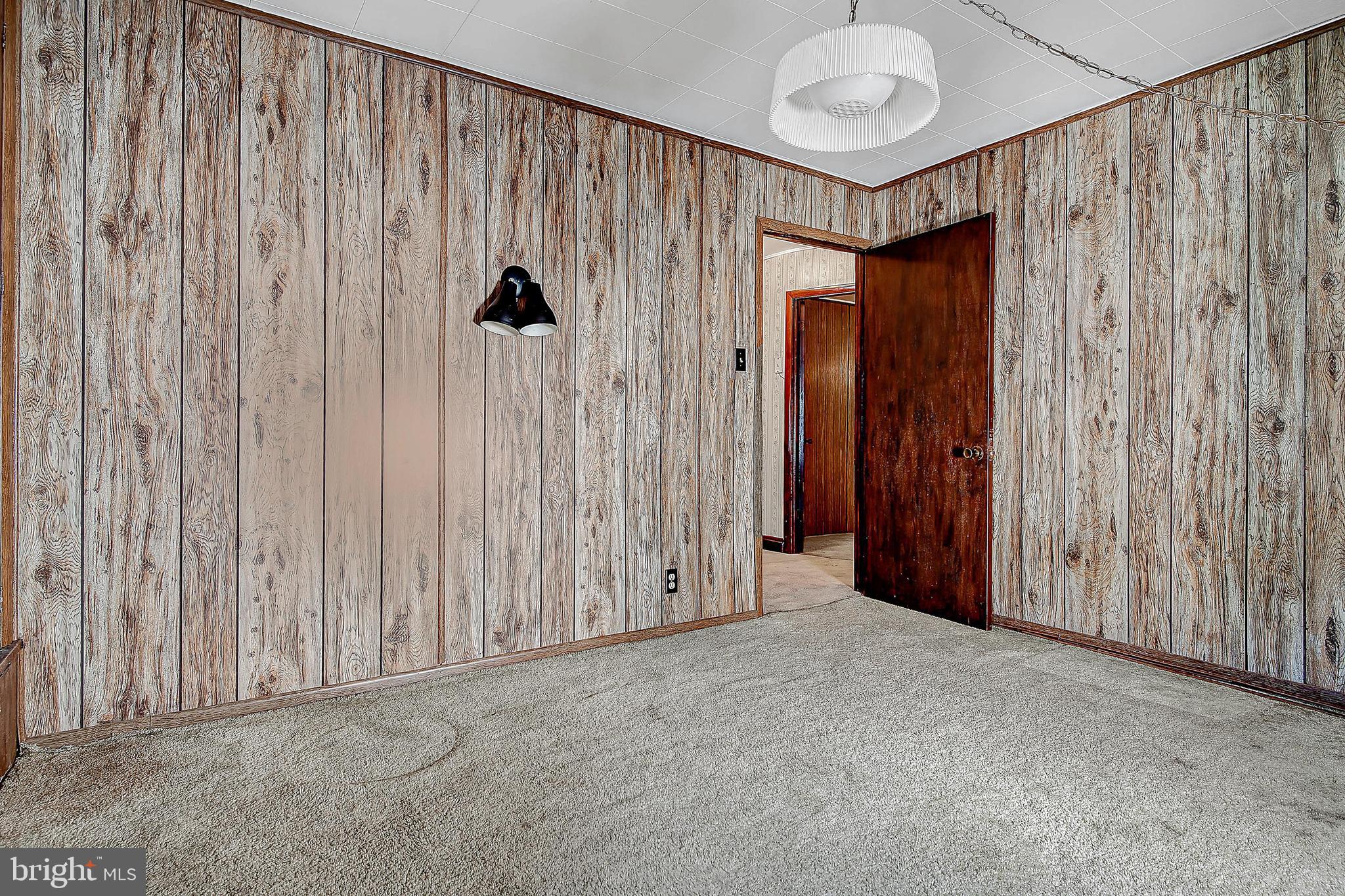 112 Roberts Valley Road Harrisburg, PA 17110 - Photo 24 of 32 Gallery Image 24
