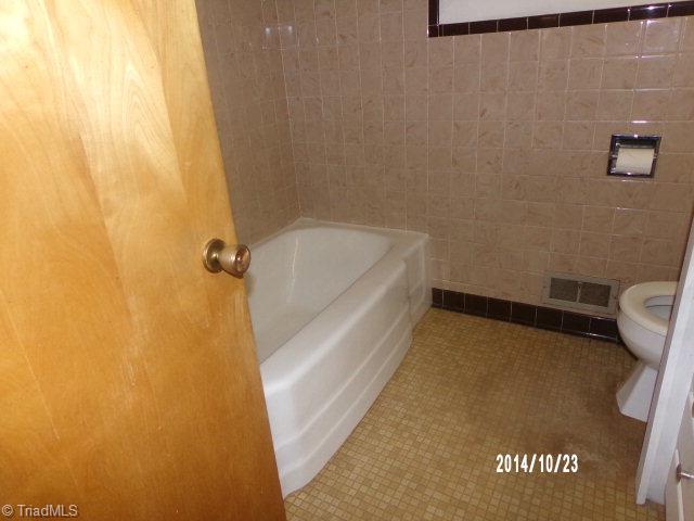 975 Lewis Fork Baptist Church Road Ferguson, NC 28624 - Photo 20 of 31 Gallery Image 20