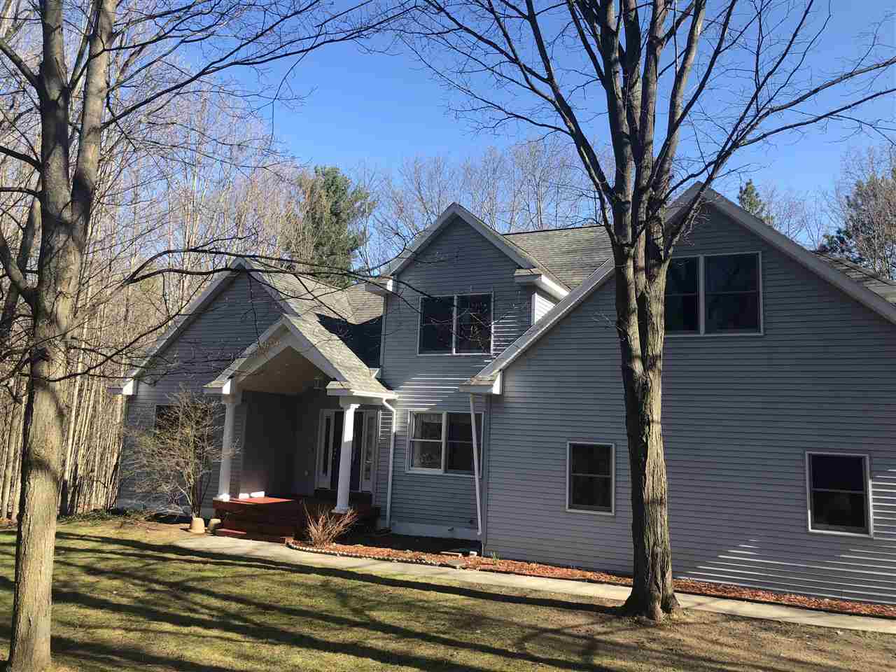 7514 Forest Lodge Road Traverse City, MI 49685 - Photo 2 of 30 1846586-1.JPG