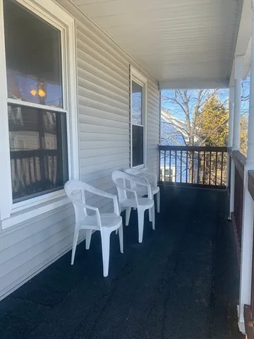 $2,100 | 3 Hawkes Street, Unit 2, Marblehead, MA 01945