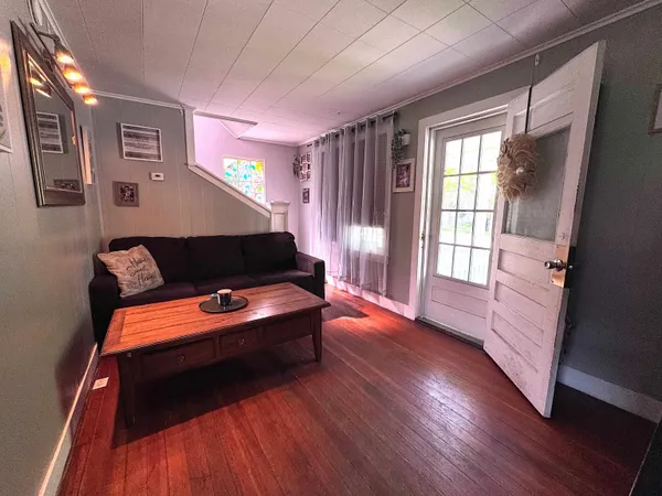 $230,000 | 113 Main Street, Bennington, VT 05201