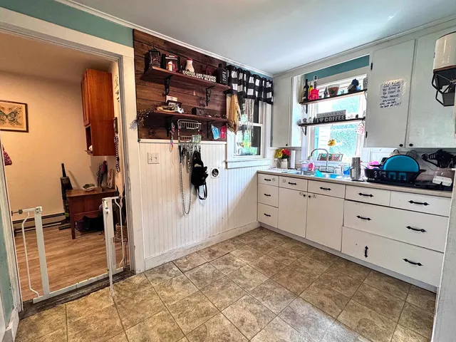 $230,000 | 113 Main Street, Bennington, VT 05201