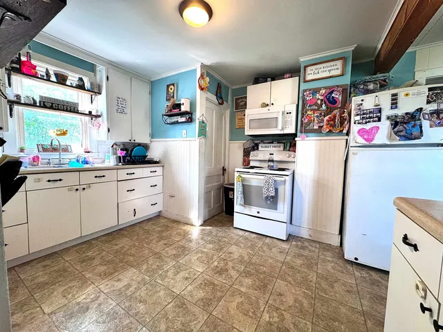 $230,000 | 113 Main Street, Bennington, VT 05201