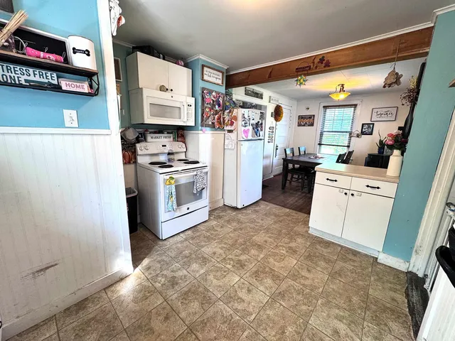 $230,000 | 113 Main Street, Bennington, VT 05201