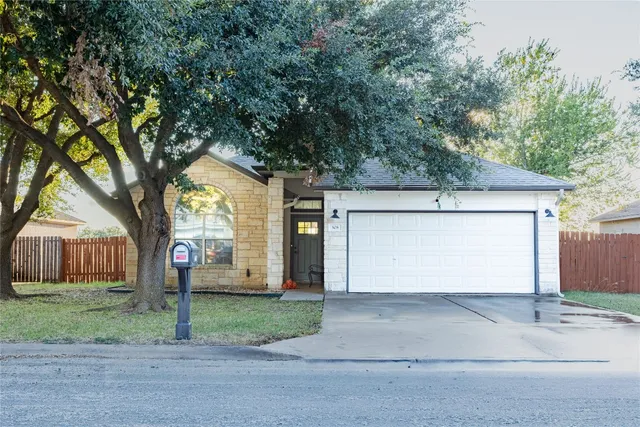 $280,000 | 508 Lydia Lane, Thrall, TX 76578