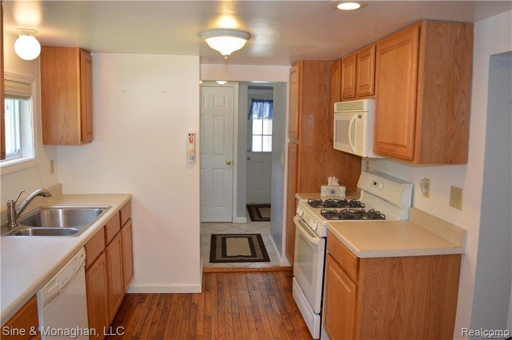 4259 Taft Road Algonac, MI 48001 - Photo 9 of 22