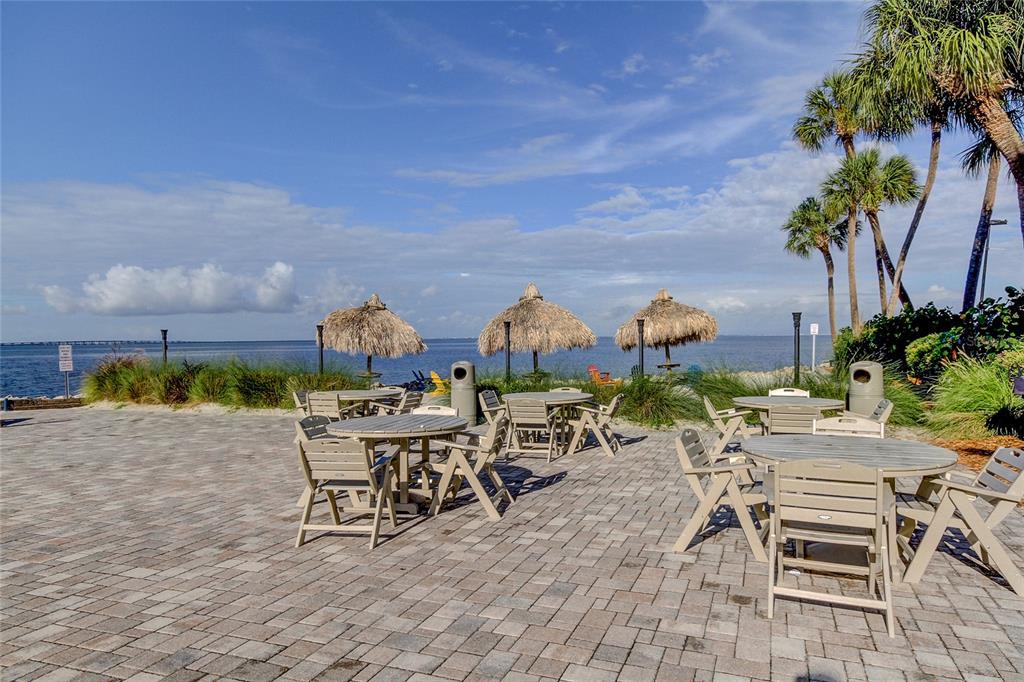 2506 North Rocky Point Drive, Unit 457 Tampa, FL 33607 - Photo 15 of 24 a view of a chairs and tables in the patio