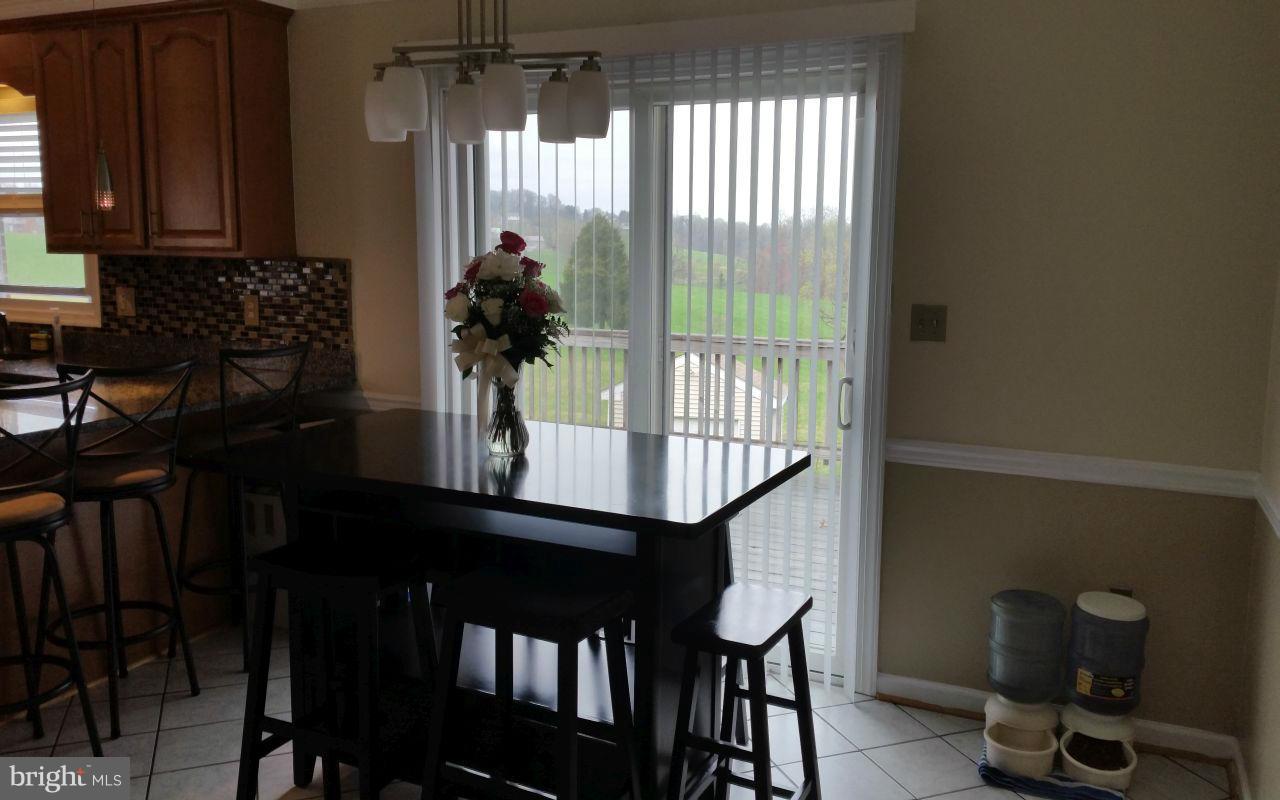 9825 Hawkins Creamery Road Damascus, MD 20872 - Photo 13 of 26 Kitchen