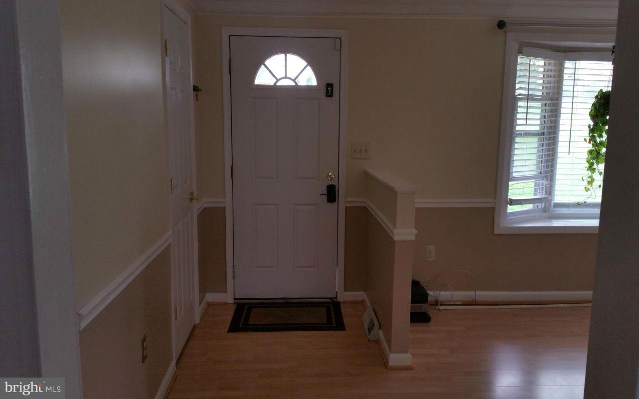 9825 Hawkins Creamery Road Damascus, MD 20872 - Photo 8 of 26 Interior (General)