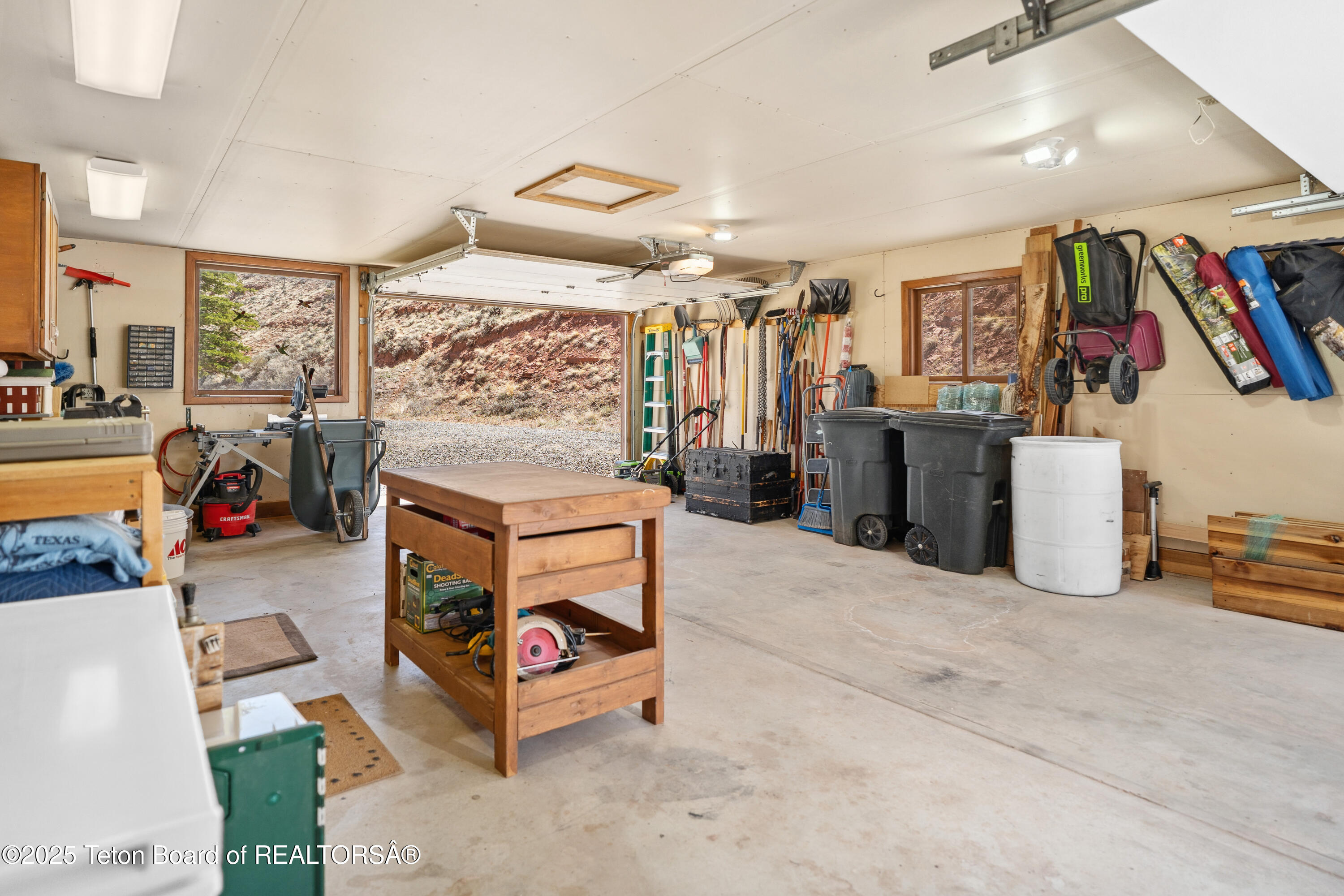 9 Warm Springs Road Dubois, WY 82513 - Photo 29 of 47 029