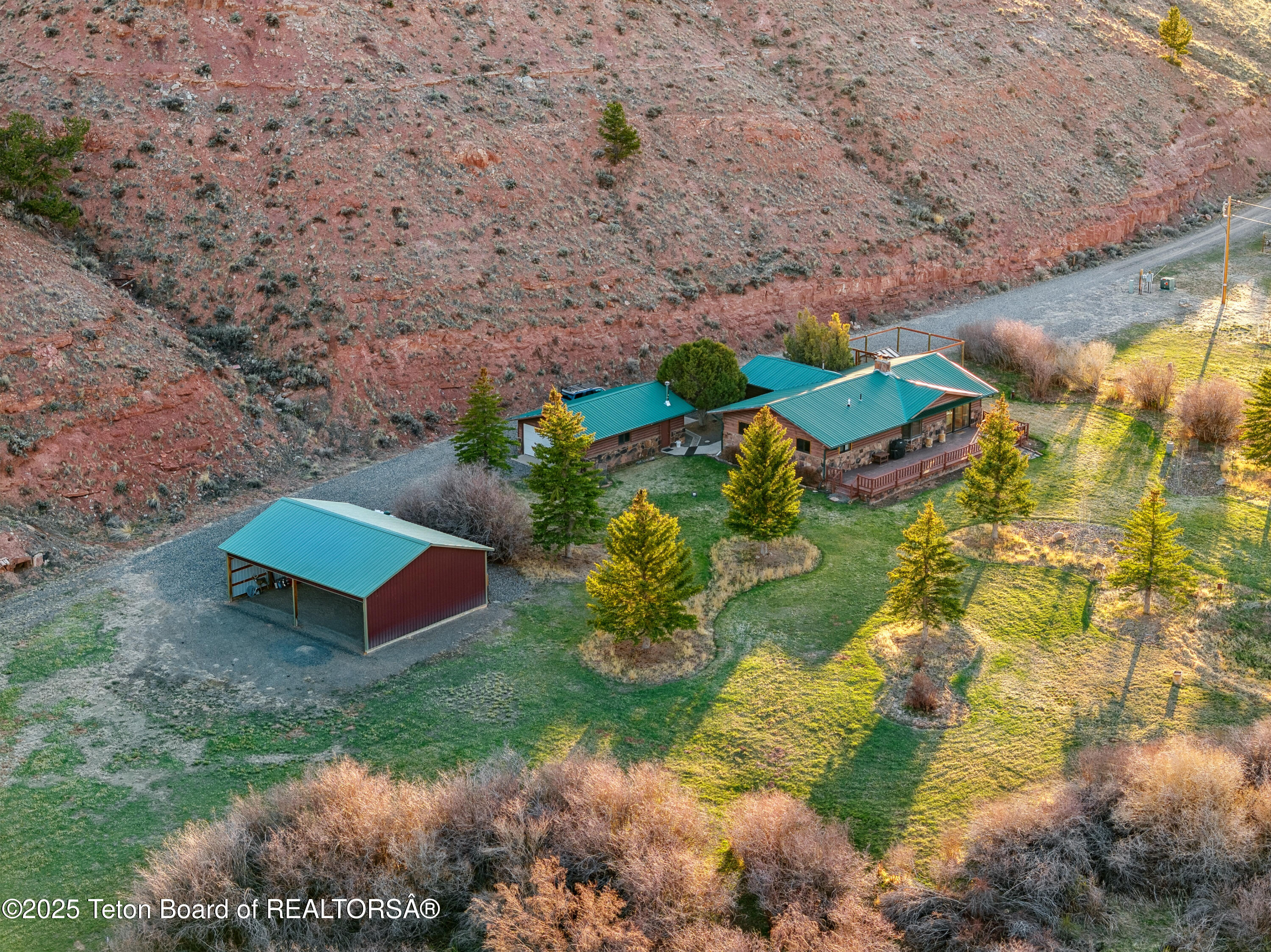 9 Warm Springs Road Dubois, WY 82513 - Photo 35 of 47 041