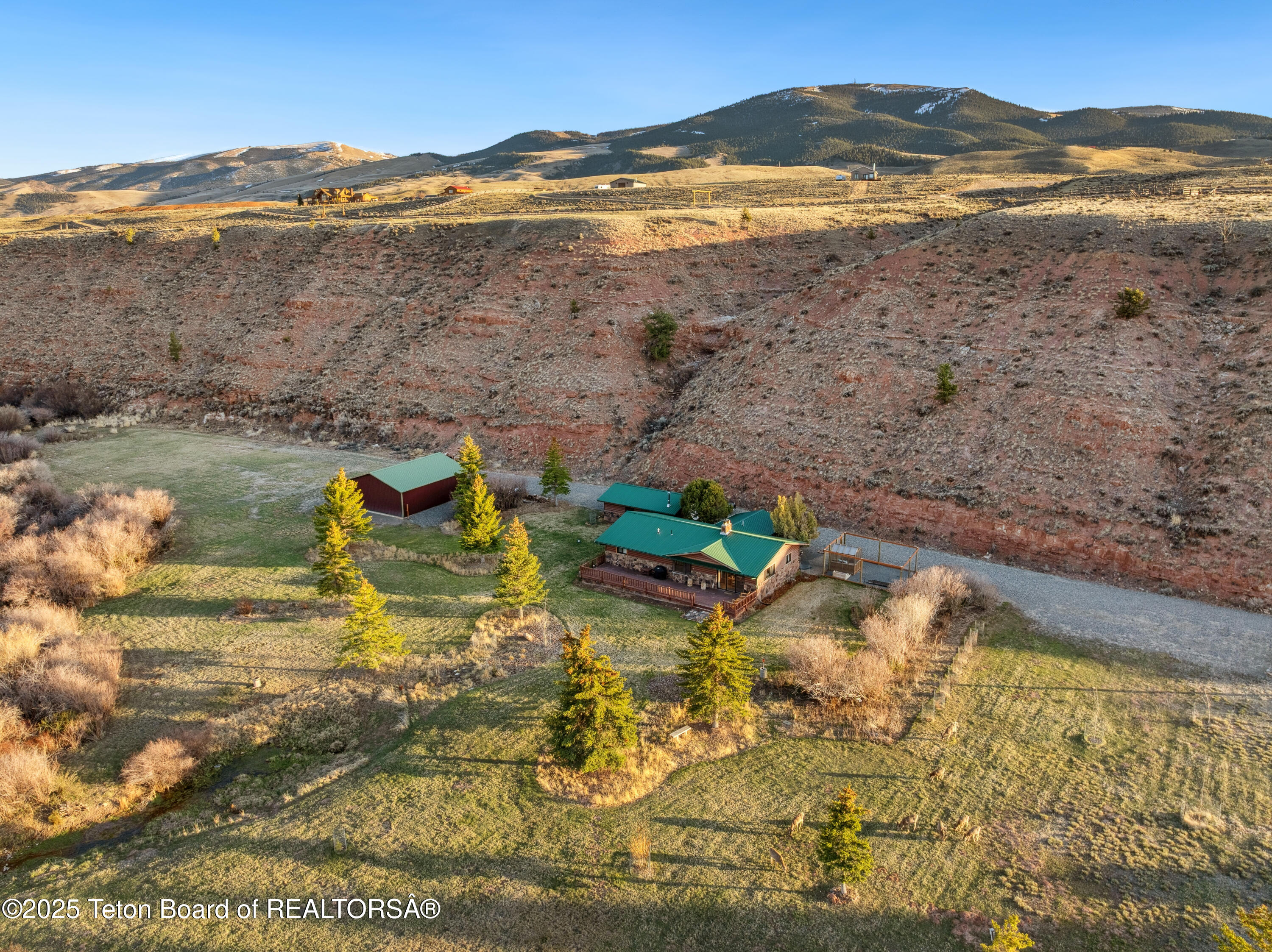 9 Warm Springs Road Dubois, WY 82513 - Photo 39 of 47 052