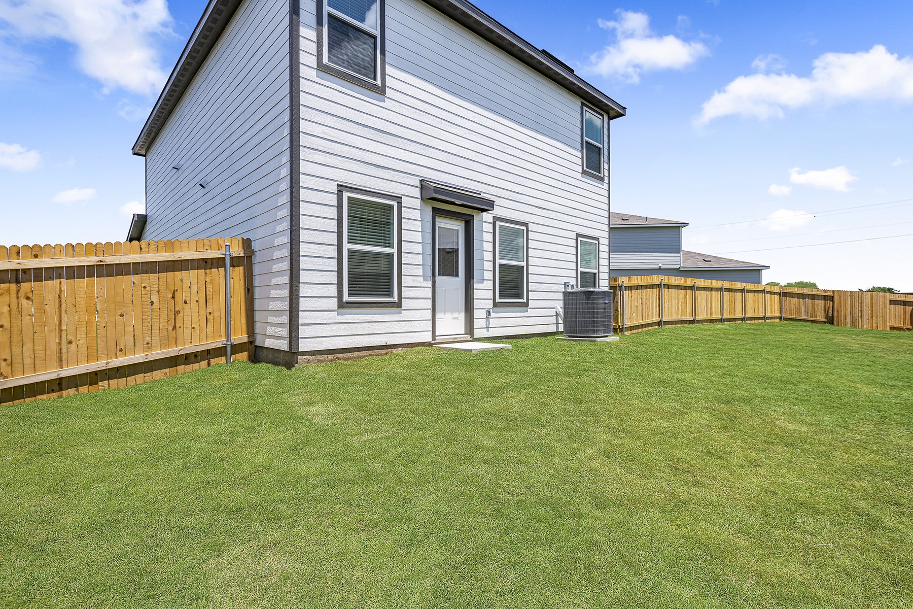 14612 Wahlbergs Way Elgin, TX 78621 - Photo 9 of 12