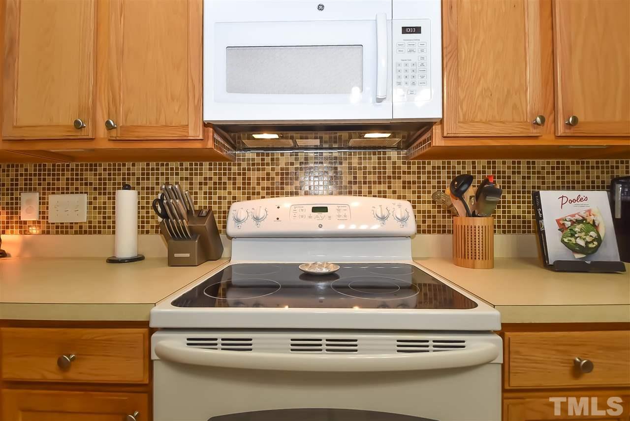 8330 Tie Stone Way Raleigh, NC 27613 - Photo 5 of 24