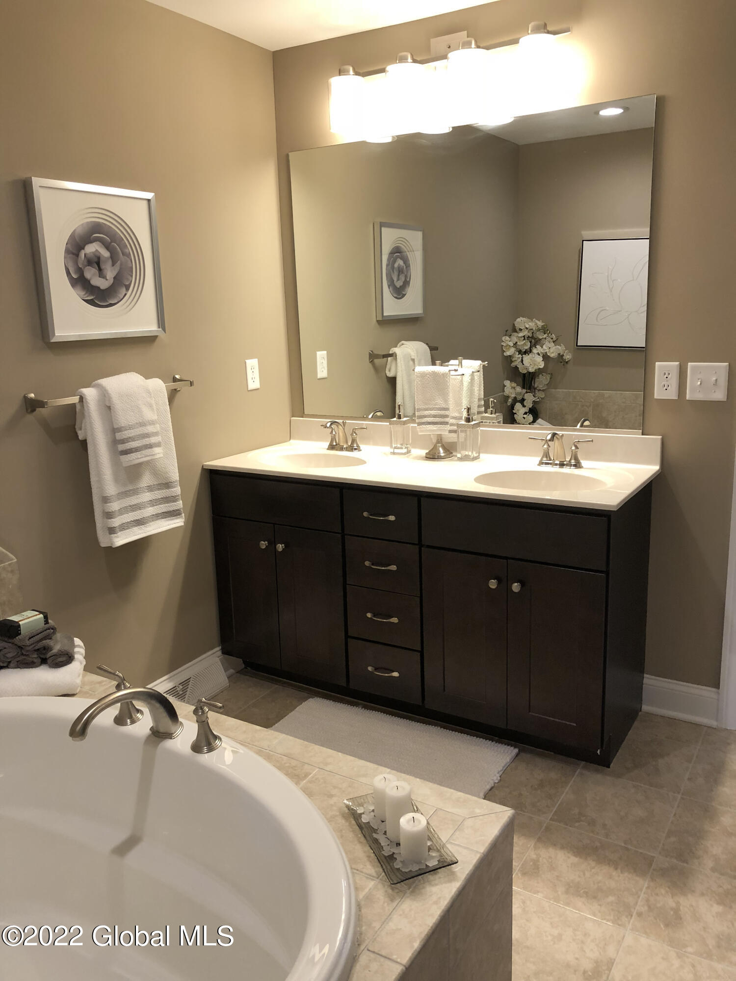 33 Appleton Street Ballston, NY 12019 - Photo 13 of 15 IMG_0069