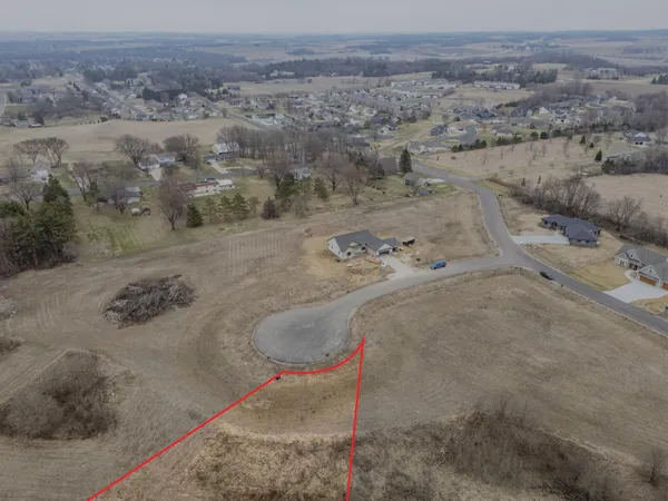 $145,000 | 933 Windermere Dr Pine Island Southwest, Pine Island, MN 55963