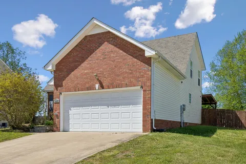 $289,900 | 1437 Cedar Springs Circle, Clarksville, TN 37040