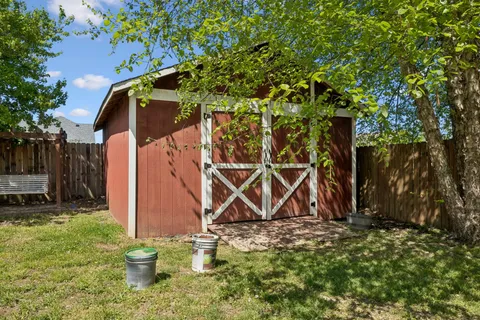 $289,900 | 1437 Cedar Springs Circle, Clarksville, TN 37040