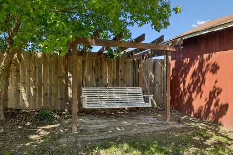 $289,900 | 1437 Cedar Springs Circle, Clarksville, TN 37040