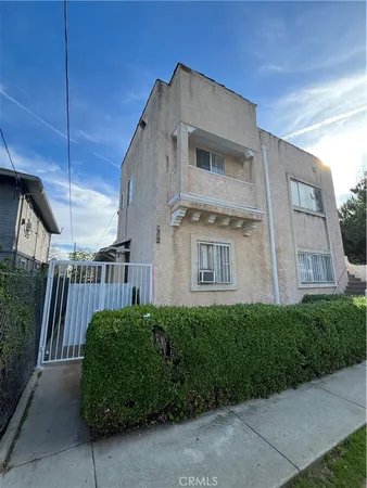 $1,700 | 4606 Melbourne Avenue, Unit 2, Los Angeles, CA 90027