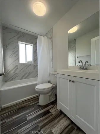 $1,550 | 4606 Melbourne Avenue, Unit 2, Los Angeles, CA 90027