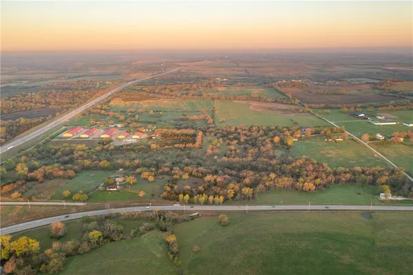 $299,900 | 0 East 600 Road, Lecompton, KS 66050
