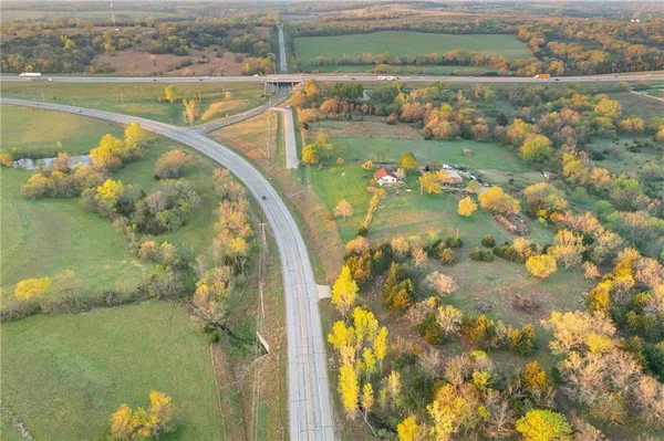 $299,900 | 0 East 600 Road, Lecompton, KS 66050