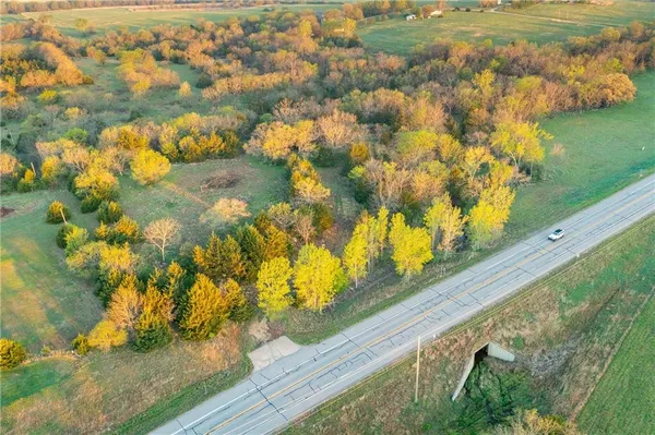$299,900 | 0 East 600 Road, Lecompton, KS 66050