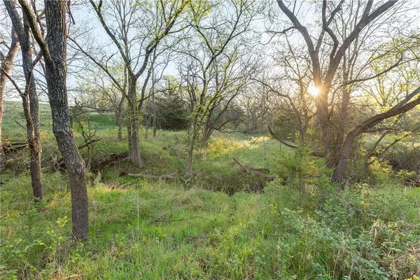 $299,900 | 0 East 600 Road, Lecompton, KS 66050